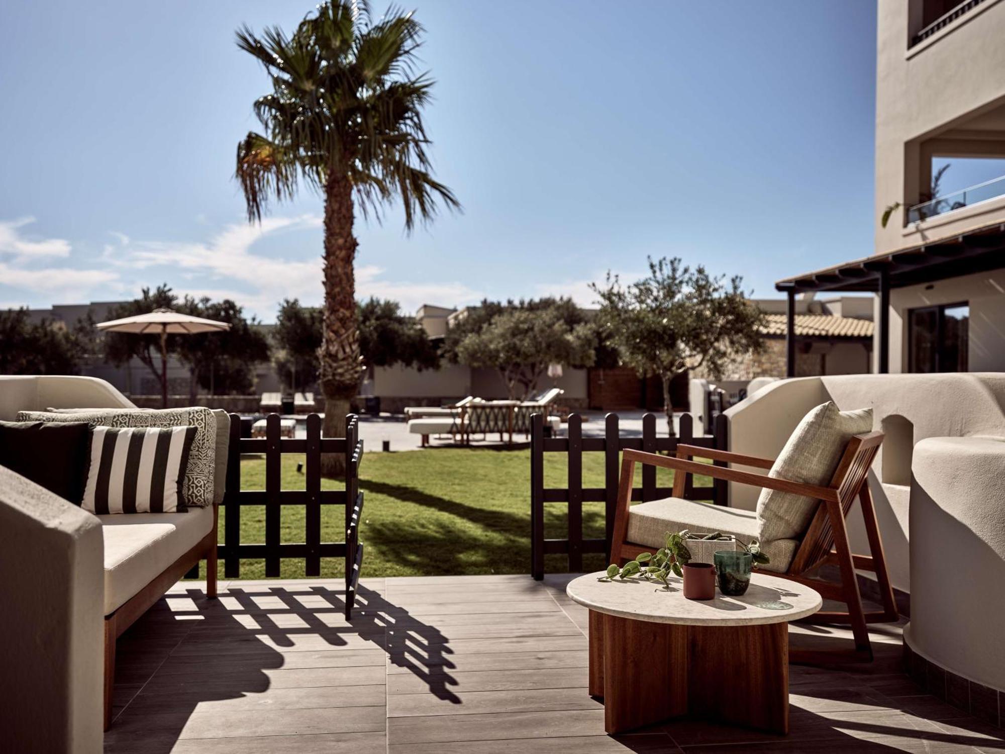 Numo Ierapetra Beach Resort Crete, Adults Only, Curio Collection Hilton Exteriör bild