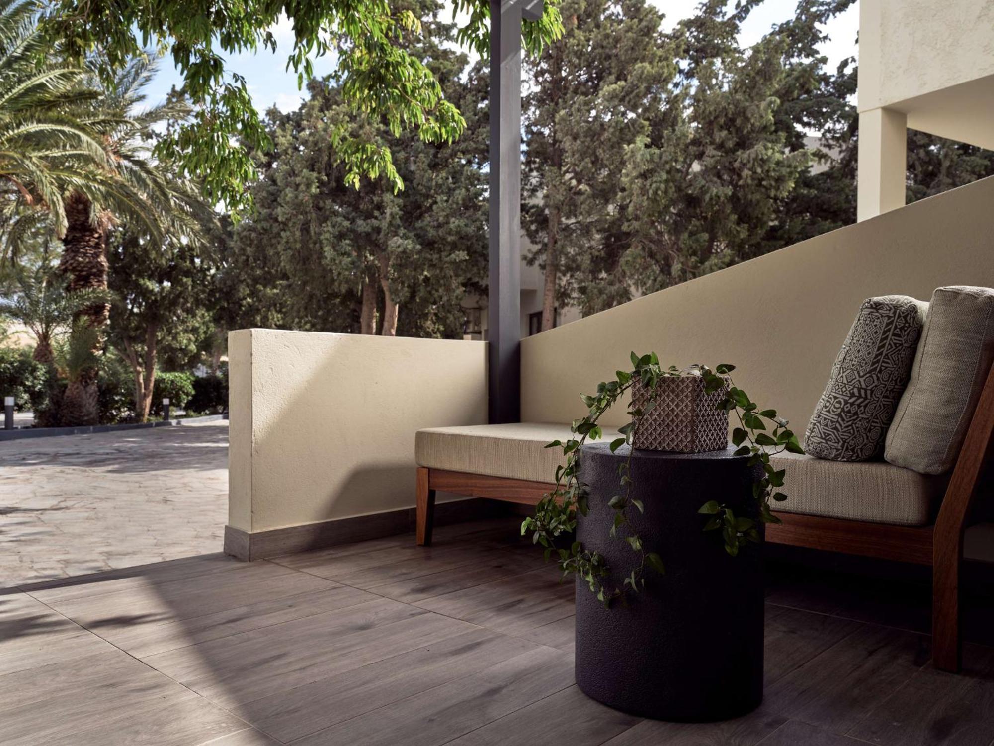 Numo Ierapetra Beach Resort Crete, Adults Only, Curio Collection Hilton Exteriör bild