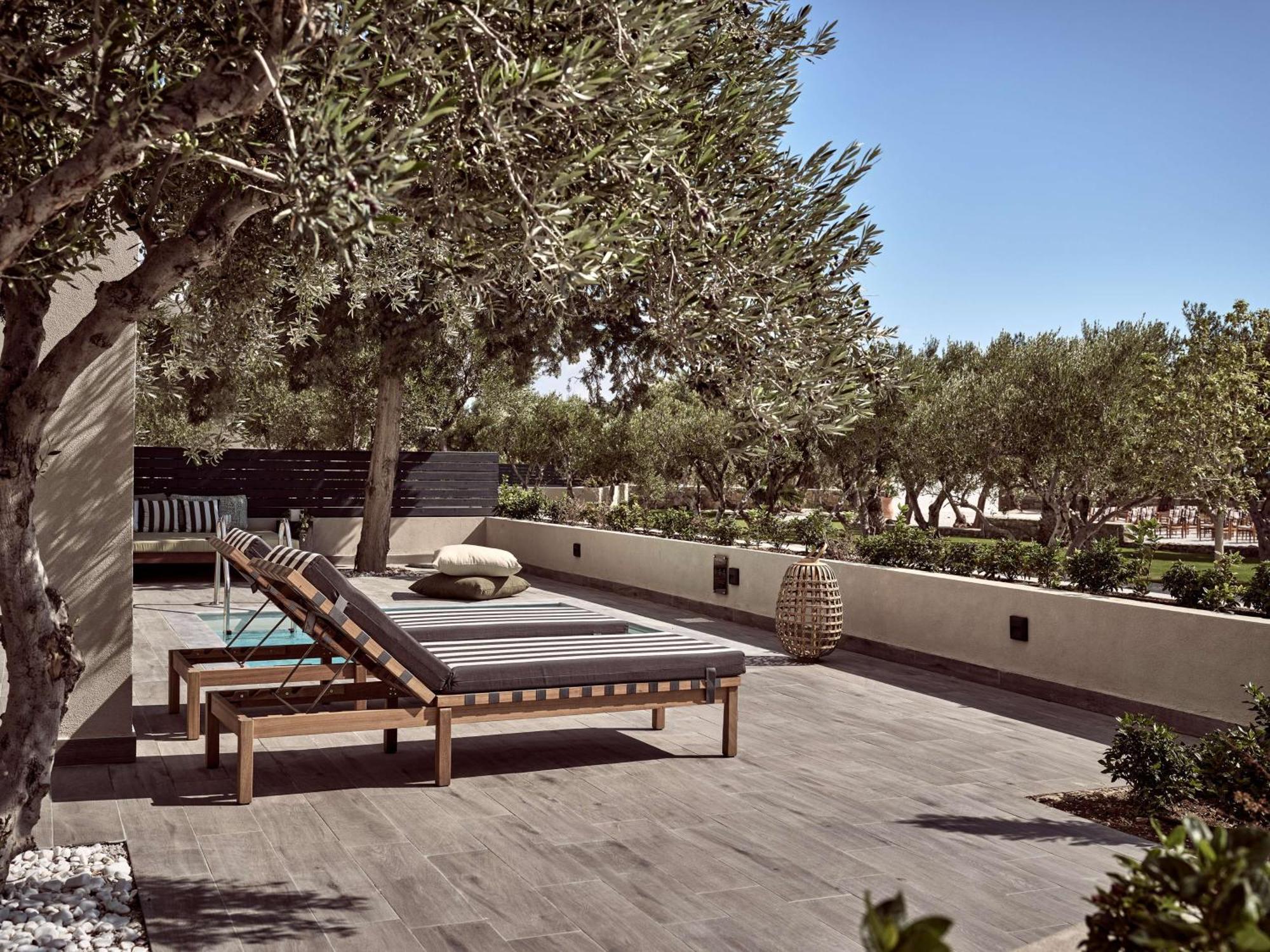 Numo Ierapetra Beach Resort Crete, Adults Only, Curio Collection Hilton Exteriör bild