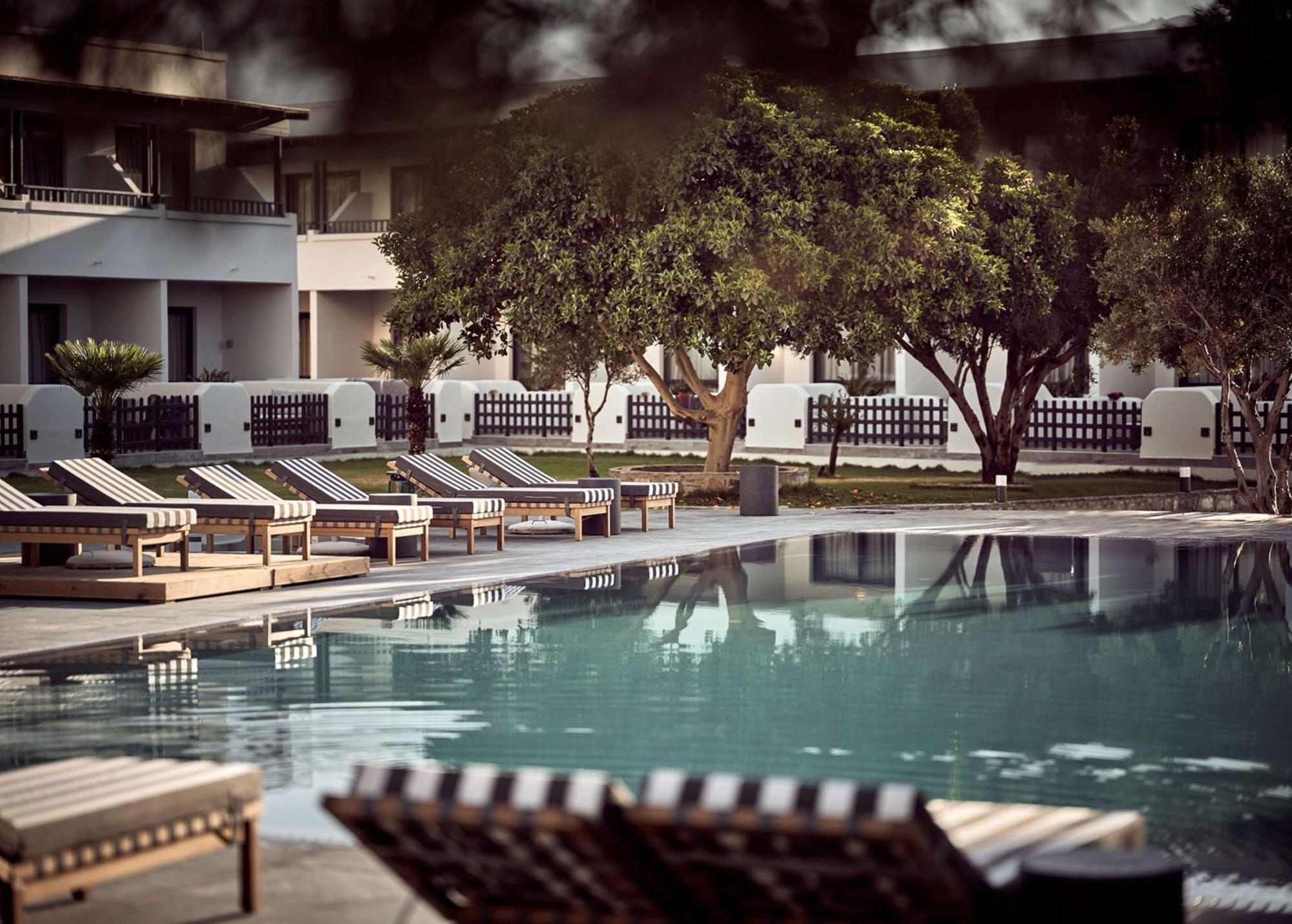 Numo Ierapetra Beach Resort Crete, Adults Only, Curio Collection Hilton Exteriör bild
